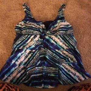 Avenue Swimsuit Top